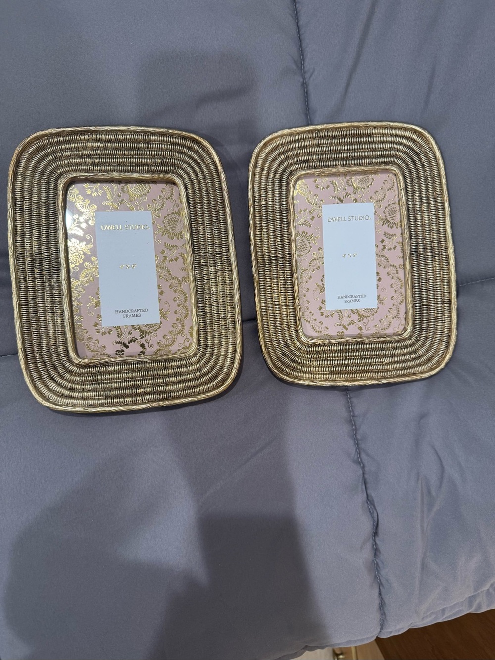 Dwell Studio
Handcrafted Gold
Picture Frames - Set of
2 - 4x6